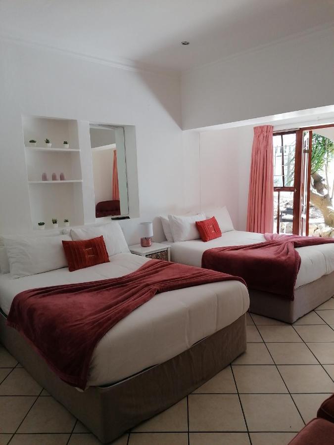 Knysna N2 Lodge Εξωτερικό φωτογραφία