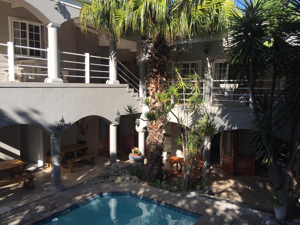 Knysna N2 Lodge Εξωτερικό φωτογραφία